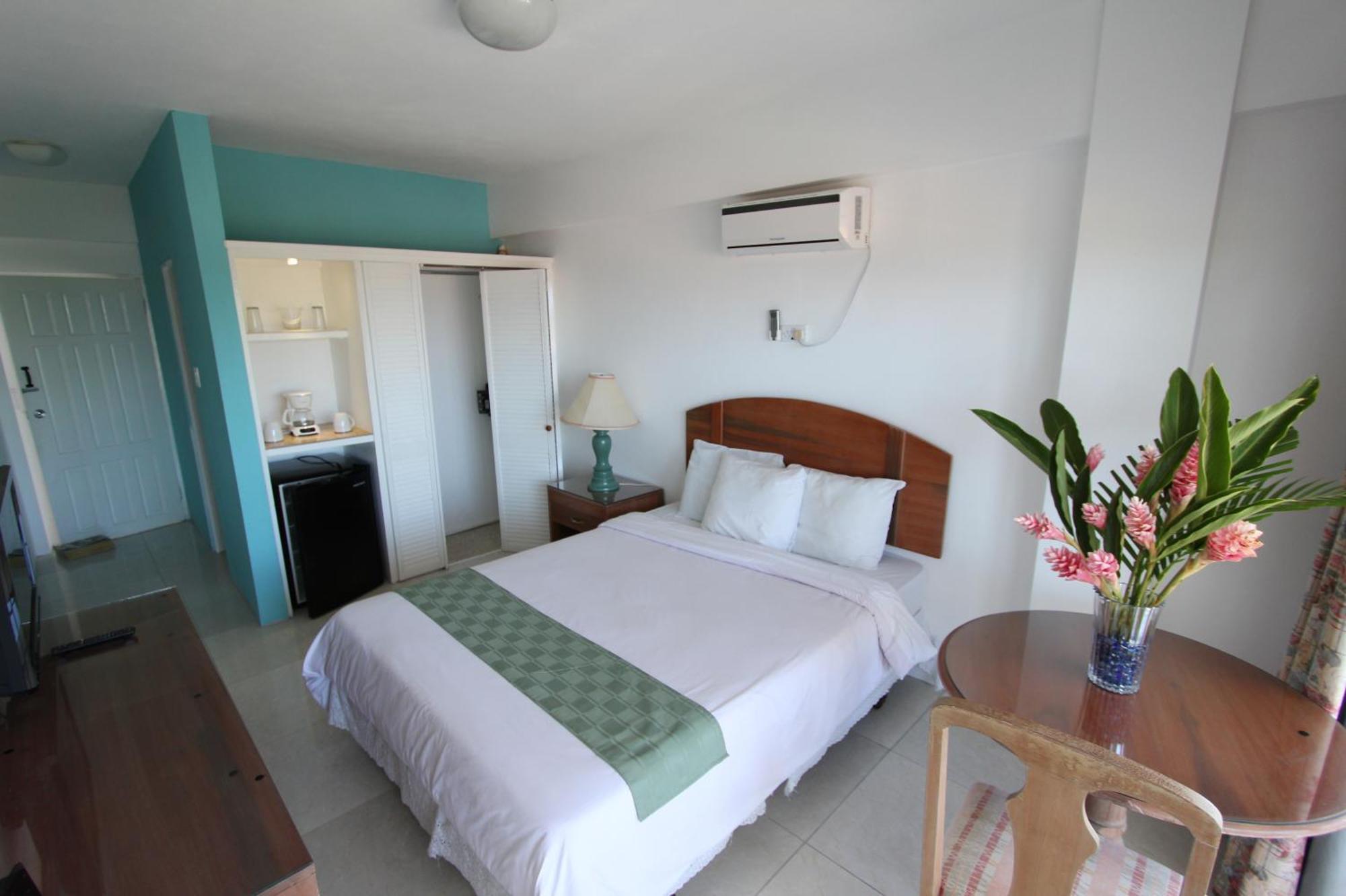 Match Resort Port Antonio Cameră foto